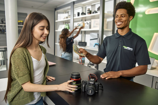 How to Quickly Sell Used Cameras and Lenses in Kitchener